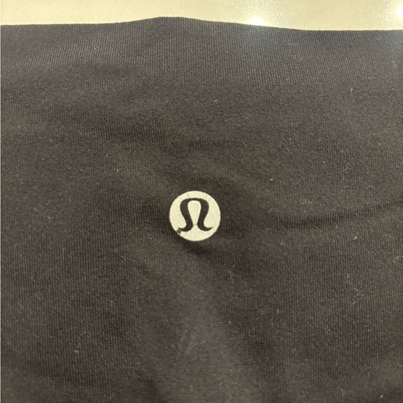 Lululemon black wunder under leggings - Picture 5 of 5